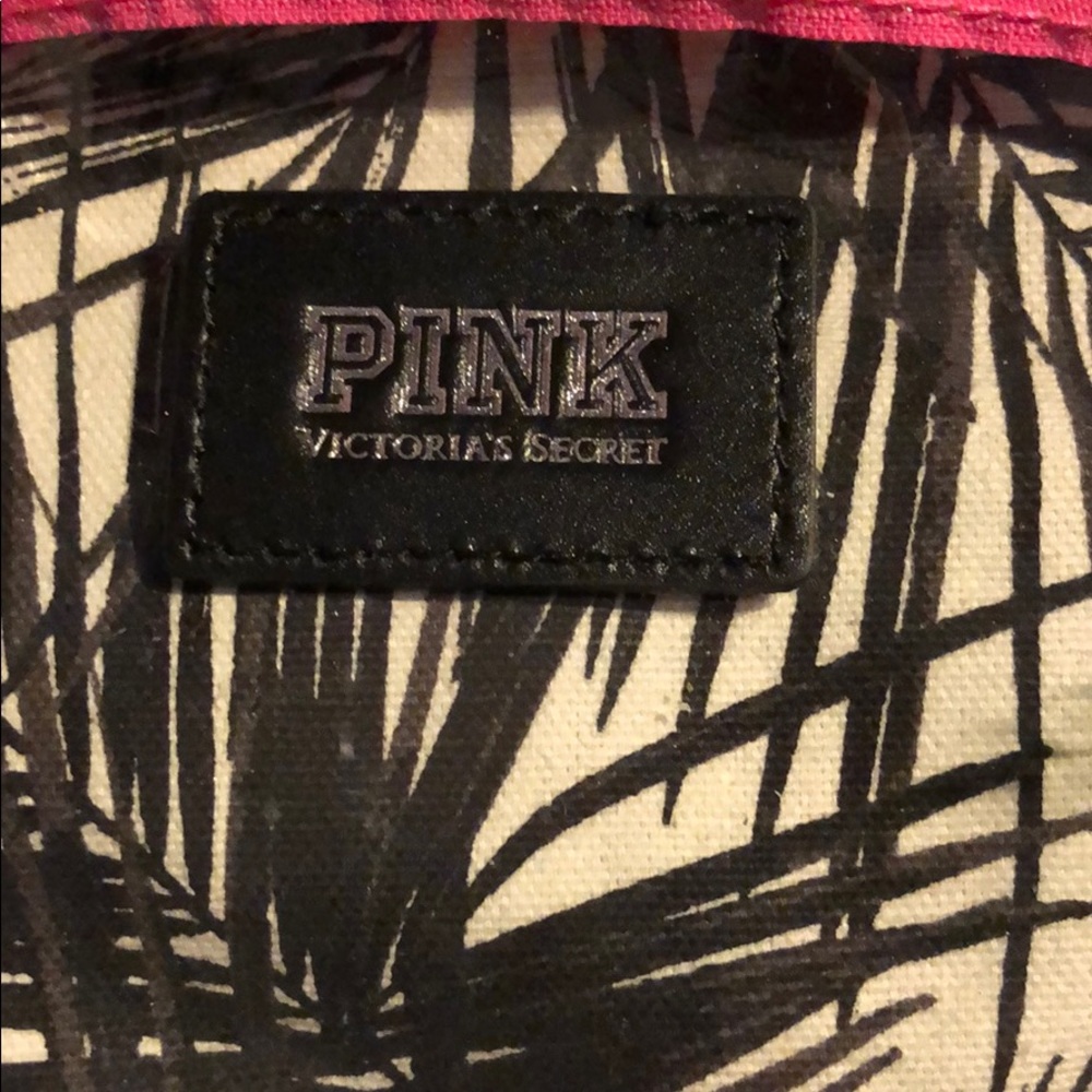 Pink Makeup Case - Picture 2 of 4